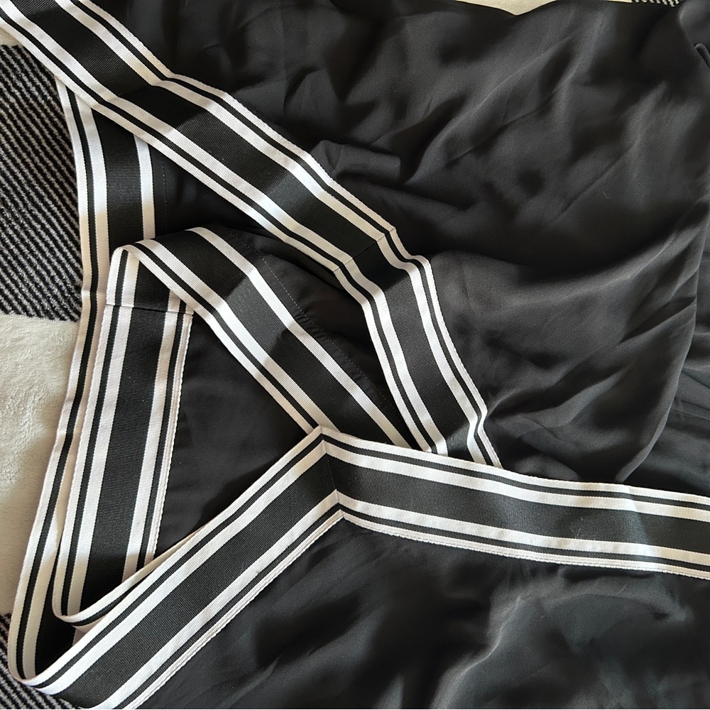 Ted Baker London Black and White Midi Dress - Picture 6 of 7